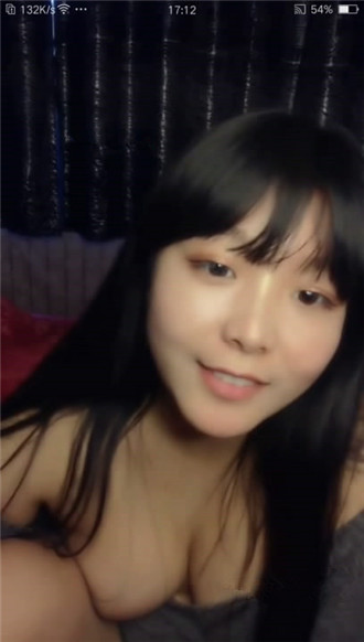 高顏值清純在校大學生下海直播賺雪兒費 約炮友啪啪做愛 披肩爆乳玩起來真騷 道具插浪穴噴水