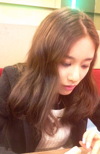 韓版百度盤洩密-情侶日常情趣秘密流出 赤身慶祝生日 黑絲長襪情趣開房私拍附1500生活照