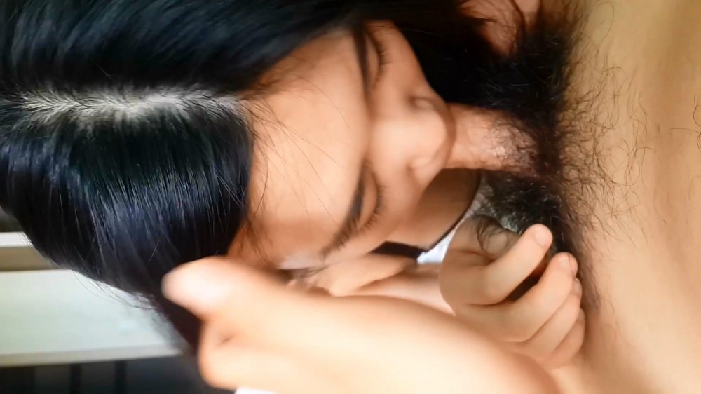 家裡爆操清純大屁股露臉前女友 口技嫻熟 大屁股后入視覺驚人1080P高清無水印完整版