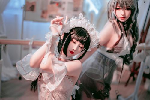 [COSPLAY] 面饼仙儿 半半子 Arknights 黑x森蚺