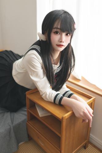 [COSPLAY] 嗷呜酱 水手服