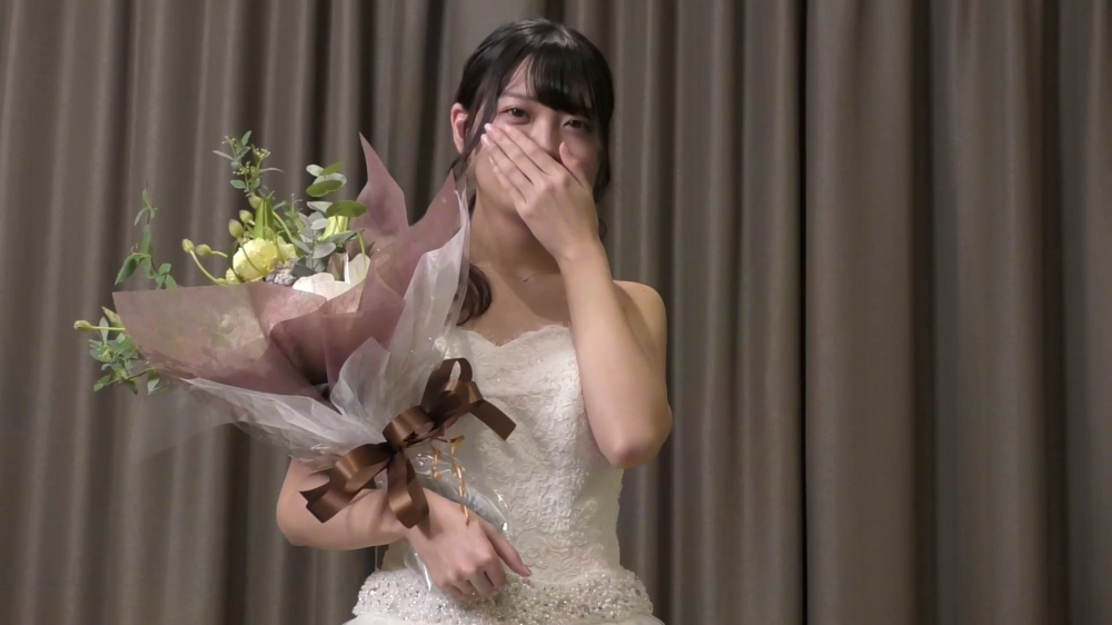 最新流出FC2PPV-3237415 極品神穿著婚紗參加性愛派對，至極