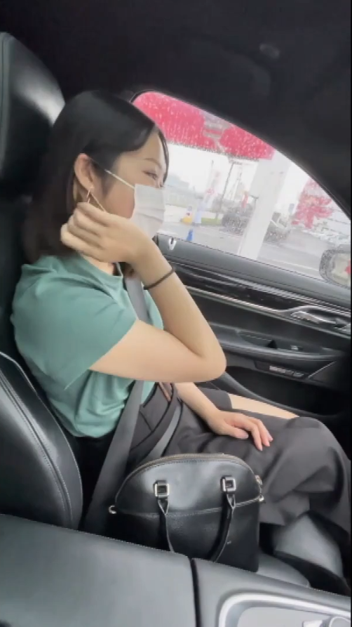 最新流出FC2-PPV-3102676 在夏天一次自駕游，我們在酒店做愛，閉眼享受，睜眼高潮