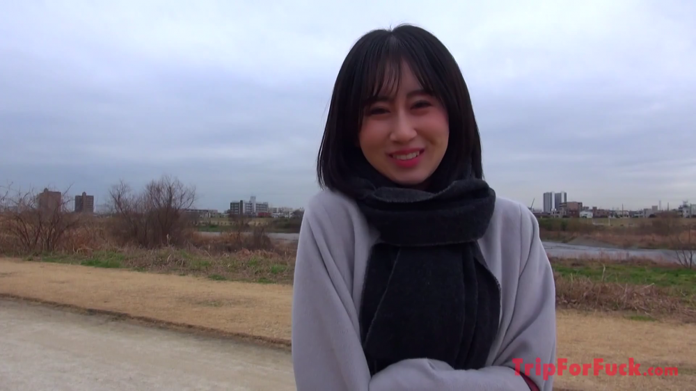 最新流出FC2PPV-3238169 欲求不滿的妻子第一次出軌，久違的高潮快感