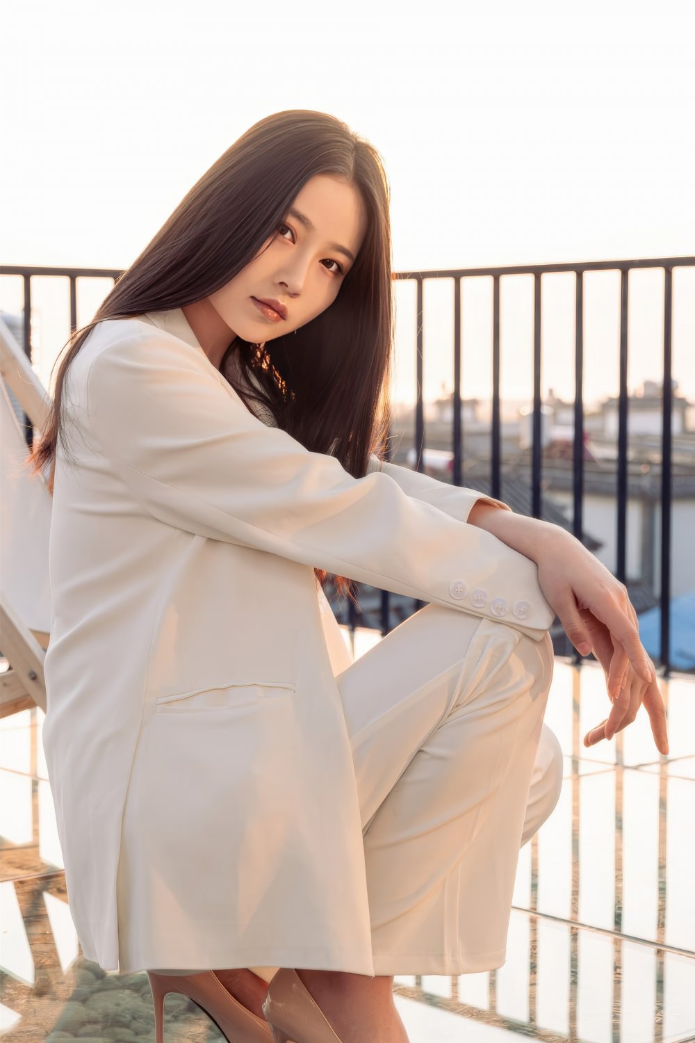 年年 - 日出 [45P]