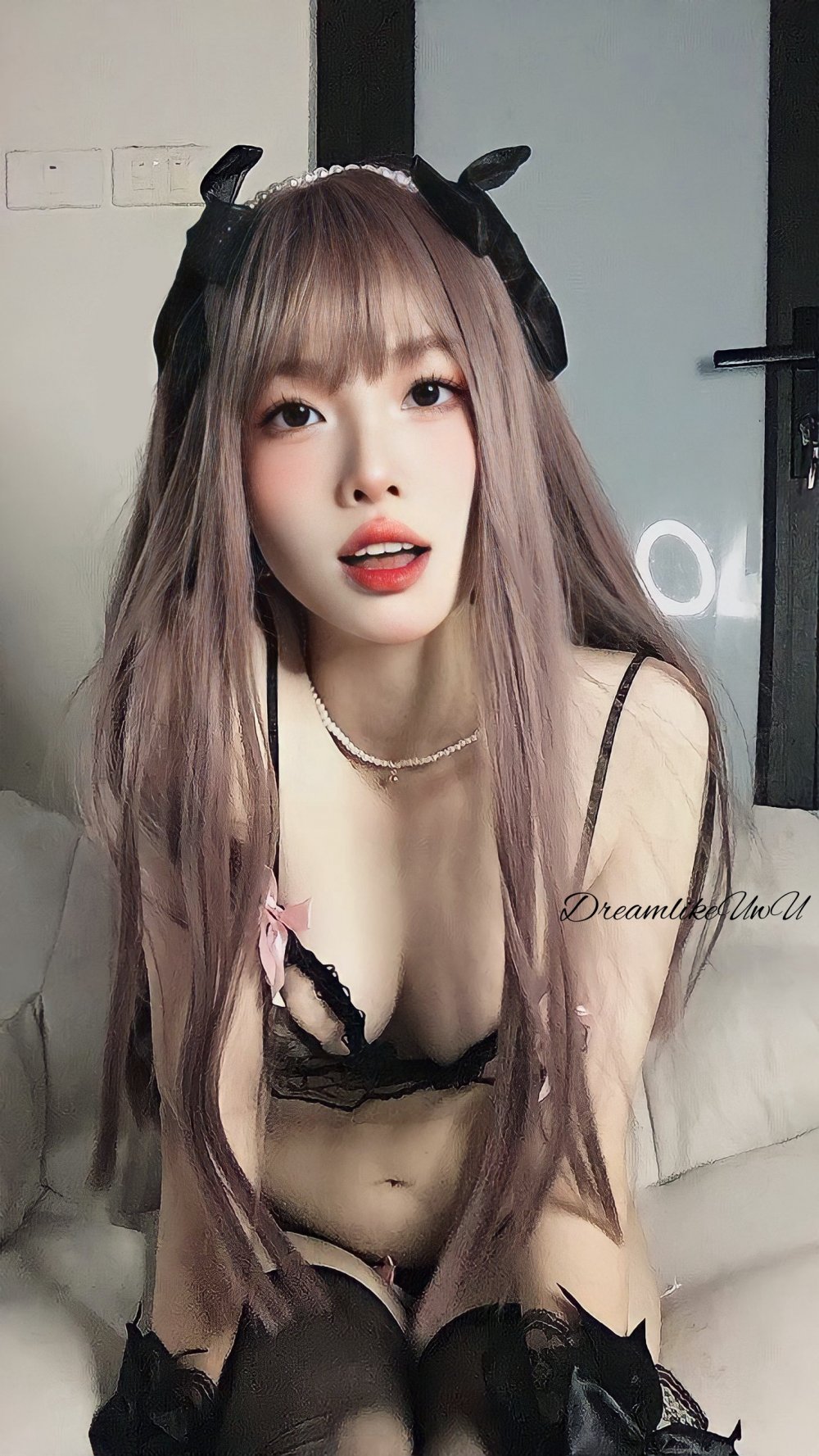 DreamlikeUwU - My girl [40P]