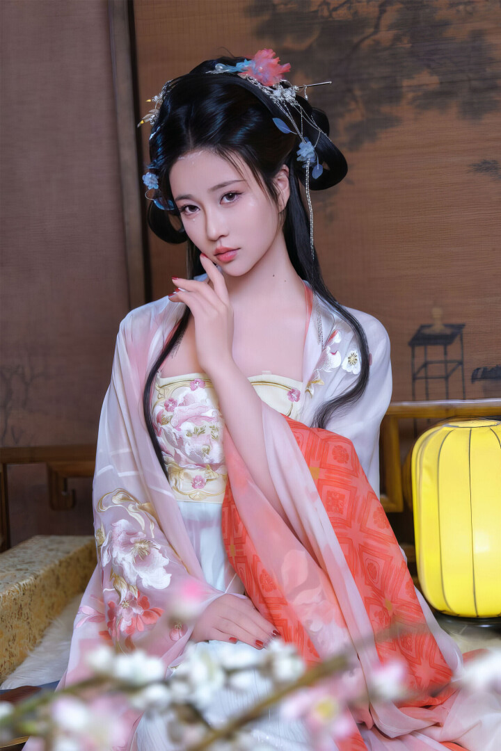 愛一朵花，最好的方式是每天澆水灌溉讓它盛開[28P]