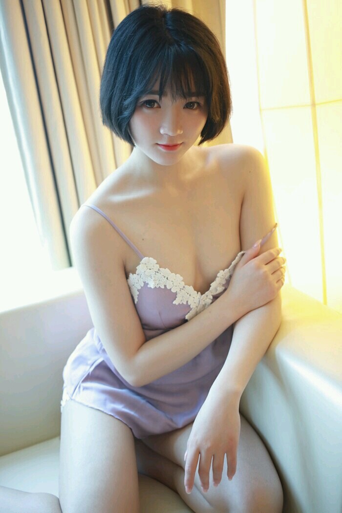 皮膚白皙的可愛女孩[30P]