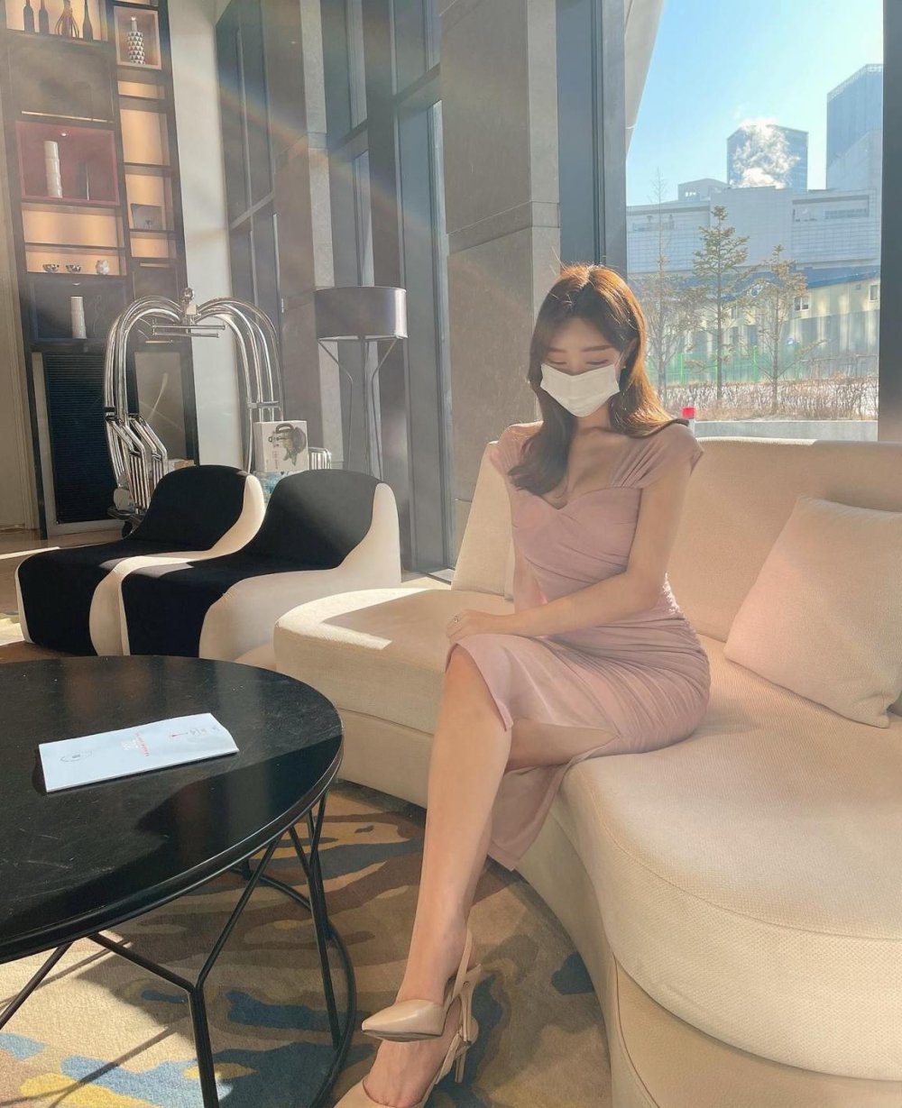 少婦誘惑迷人[28P]