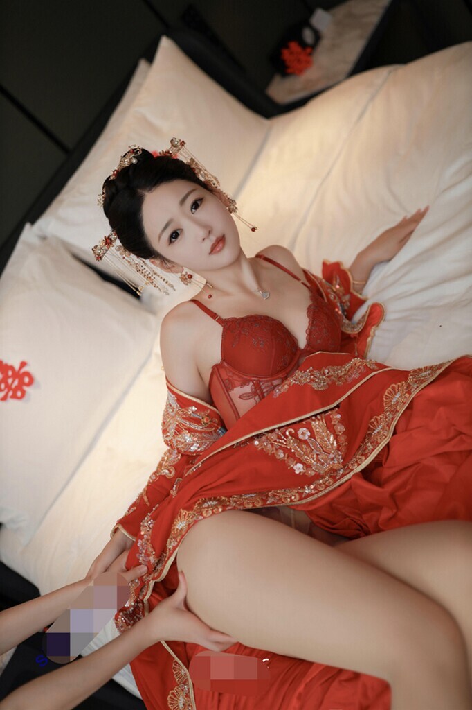 新娘紅色幻想哥門[42P]