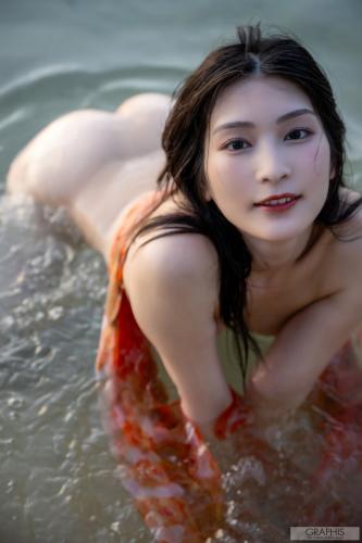 [Graphis] Gals – Suzu Honjo 本庄鈴 Devine Vol.3
