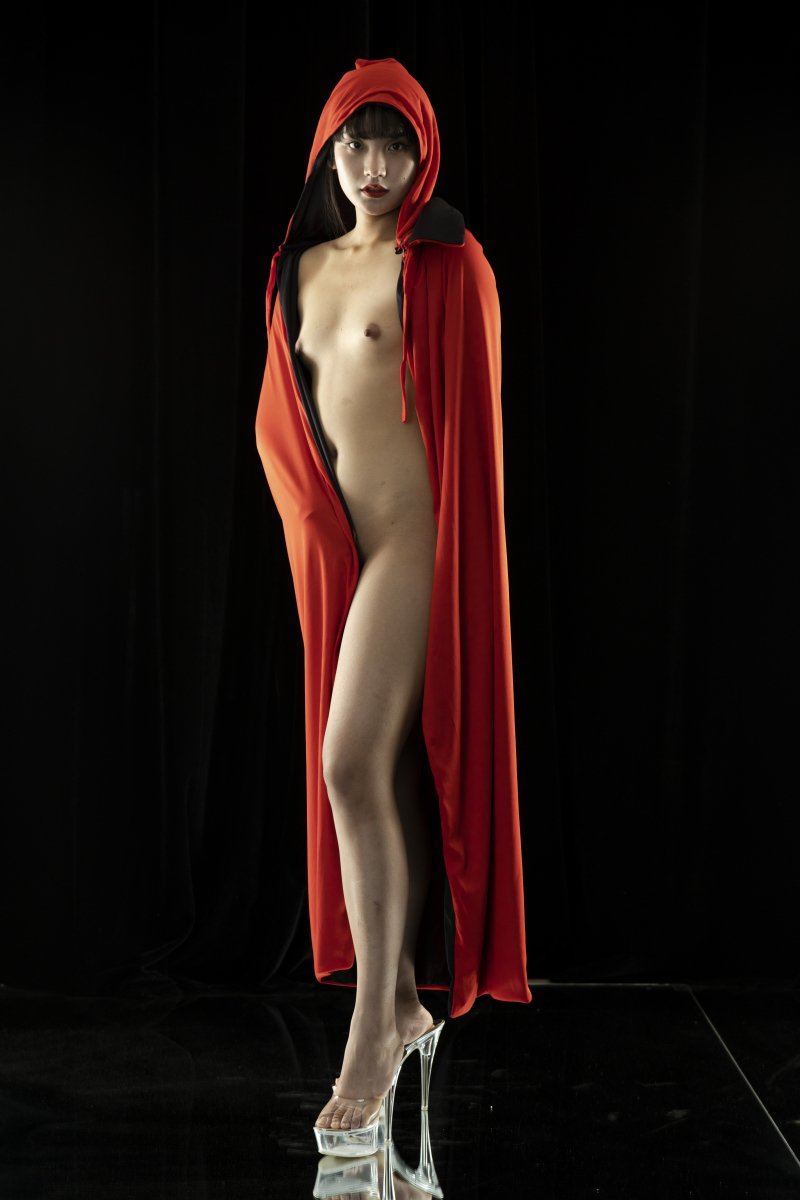 修長身材的極品美女[58P]