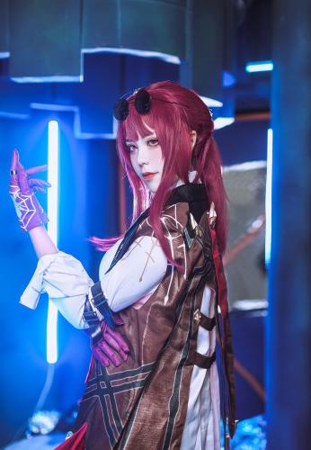 [Cosplay] Tata Anezaki 姐崎塔塔 – Kafka 卡芙卡