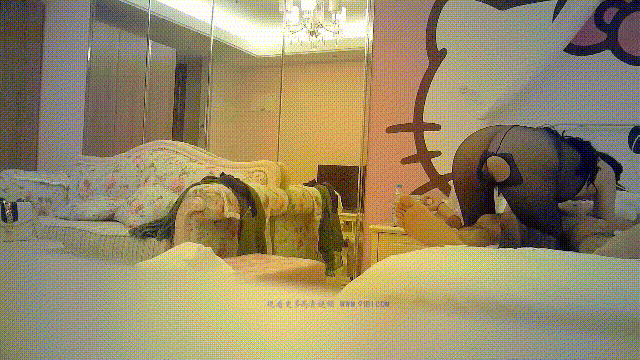 高清精品-校長最新豪華精品大片第二部-編號002：原創露臉之長腿美女連體衣誘惑 -1080P高清完整版