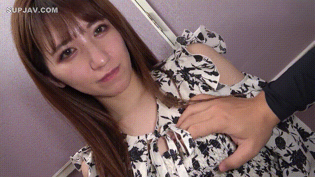 高清精品-FC2-PPV-3179666 【露臉】靈敏度出眾的纖細美少女玩具流出影像