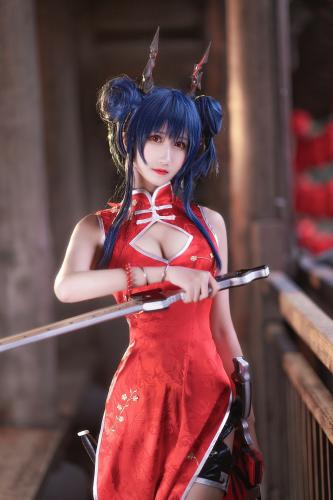 [Cosplay] Sandu 69 三度69 – Tomorrow’s Ark Chen Cheongsam 明日方舟陈旗袍