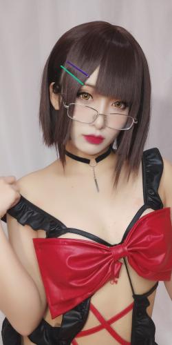 [Cosplay] 洛璃LoLiSAMA – 红色蝴蝶的妹妹