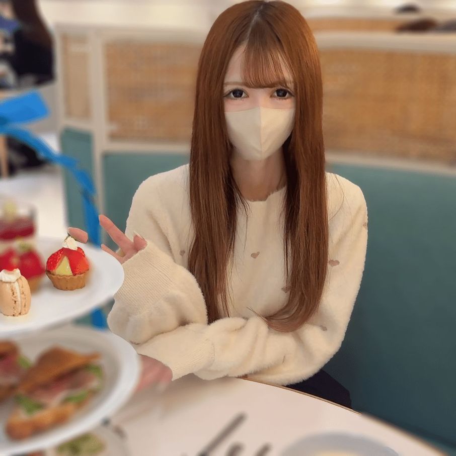 FC2-PPV-4638759 歌舞伎町で働くキャバ【高清無碼】