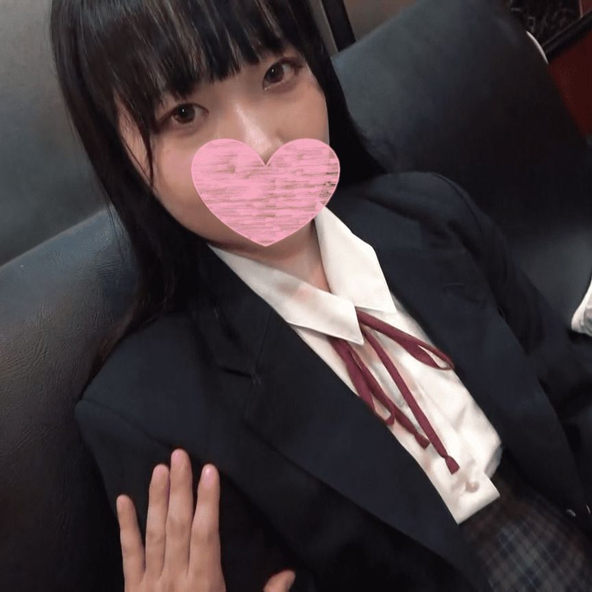 FC2-PPV-4621834 アイドル並みに可愛い【高清無碼】