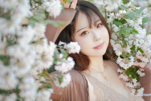 [Cosplay] 皮皮奶可可爱了啦 – 猥实人妻