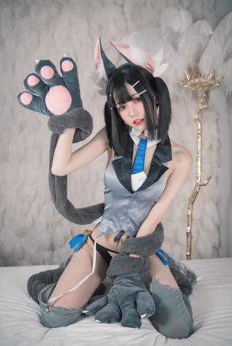 [Cosplay] Ni De Fu Qing 你的负卿 – Beautiful Cat Ears 美游猫耳