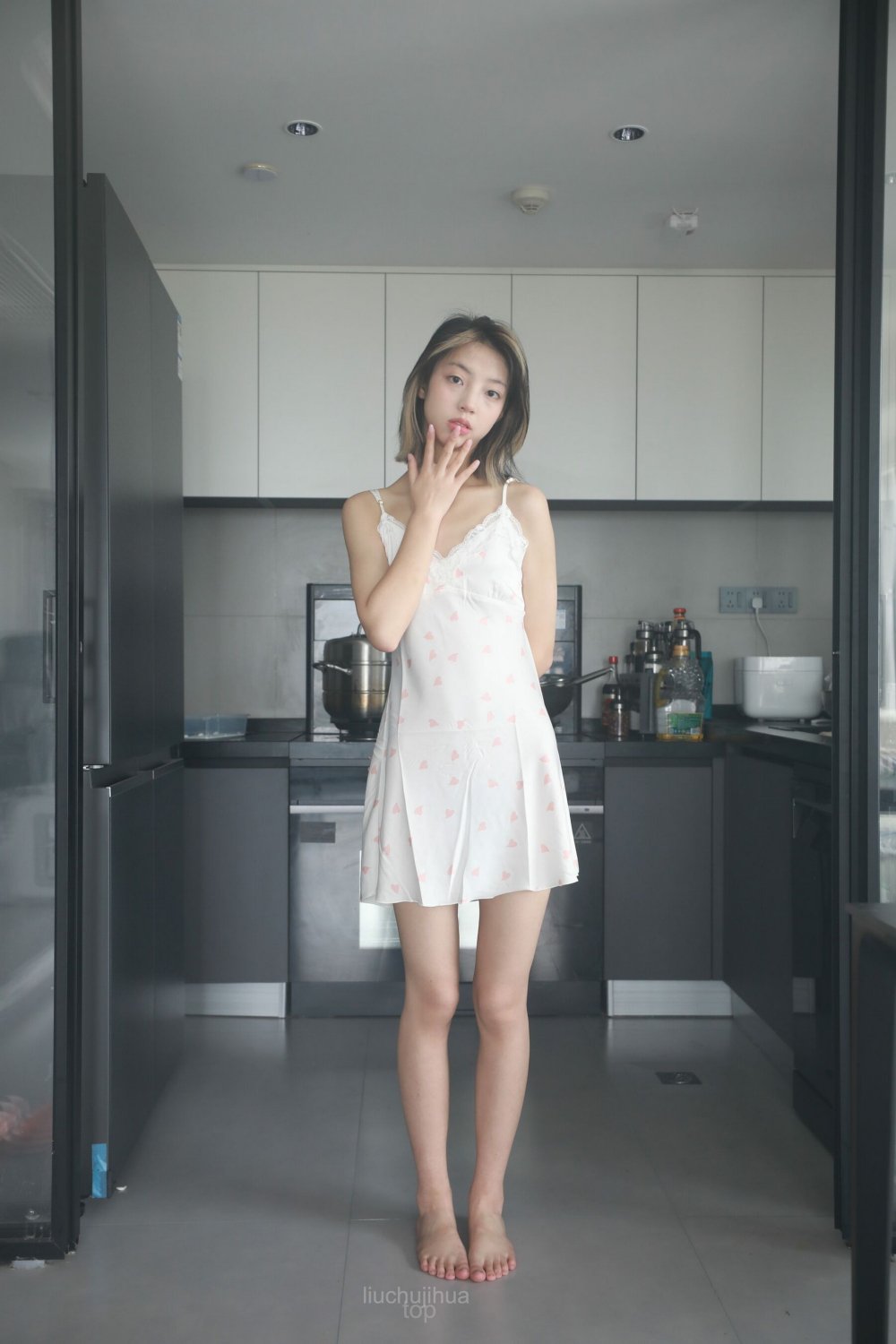 極品排骨嫩妹子[58P]