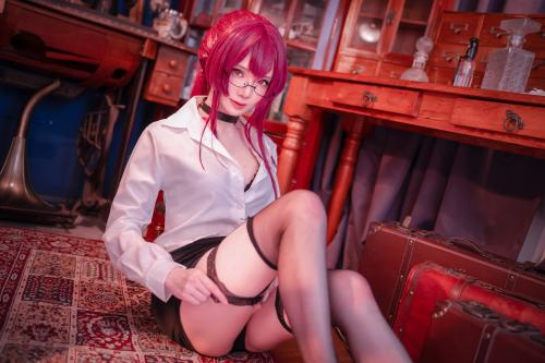 [Cosplay] Sally Dorasnow – Kafka OL