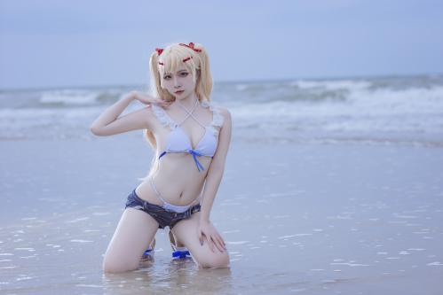 二佐Nisa – NO.136 碧蓝航线 苏塞克斯泳装 [20P-99MB]