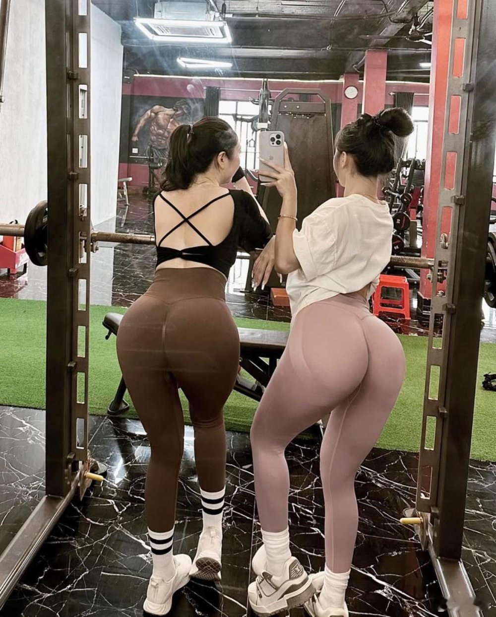 瑜伽褲的美[38P]