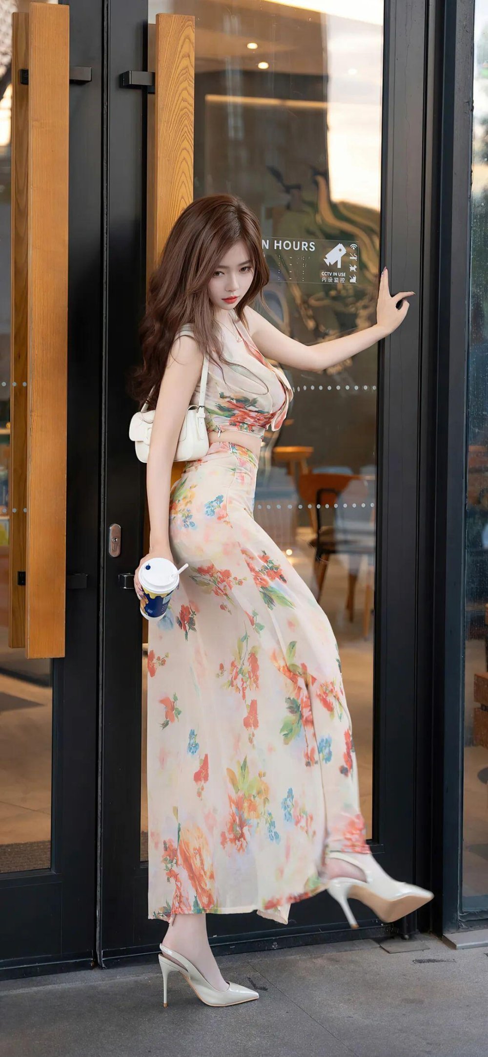 哪個男人抵擋的住碎花裙和絲襪牛仔[24P]