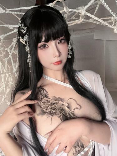 [Cosplay] yuuhui玉汇 – 白龙吟