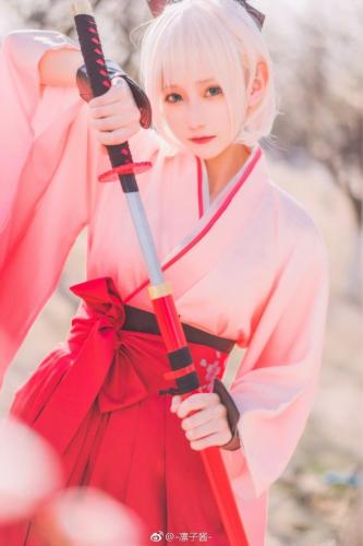 [Cosplay] Lin Zi Lin 凛子酱 – Okita Souj 冲田总司