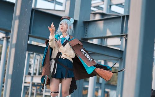 [Cosplay] KiKi 蓝小沂 – Arknights 明日方舟