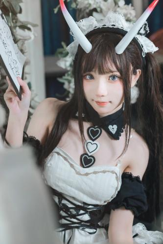 [Cosplay] Hana 花柒 – Noshiro Maid 能代女仆