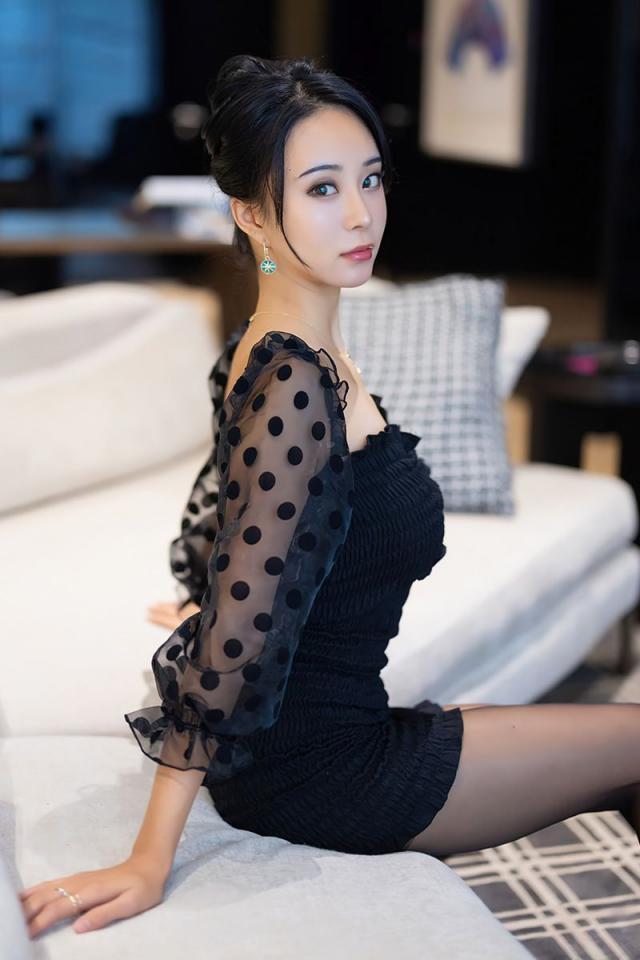 藍夏熱辣身材嫵媚奪目[21P]