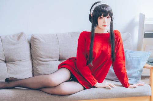 [Cosplay] 霜月shimo – NO.083 Yor Forger Red Sweater [15P-146MB]