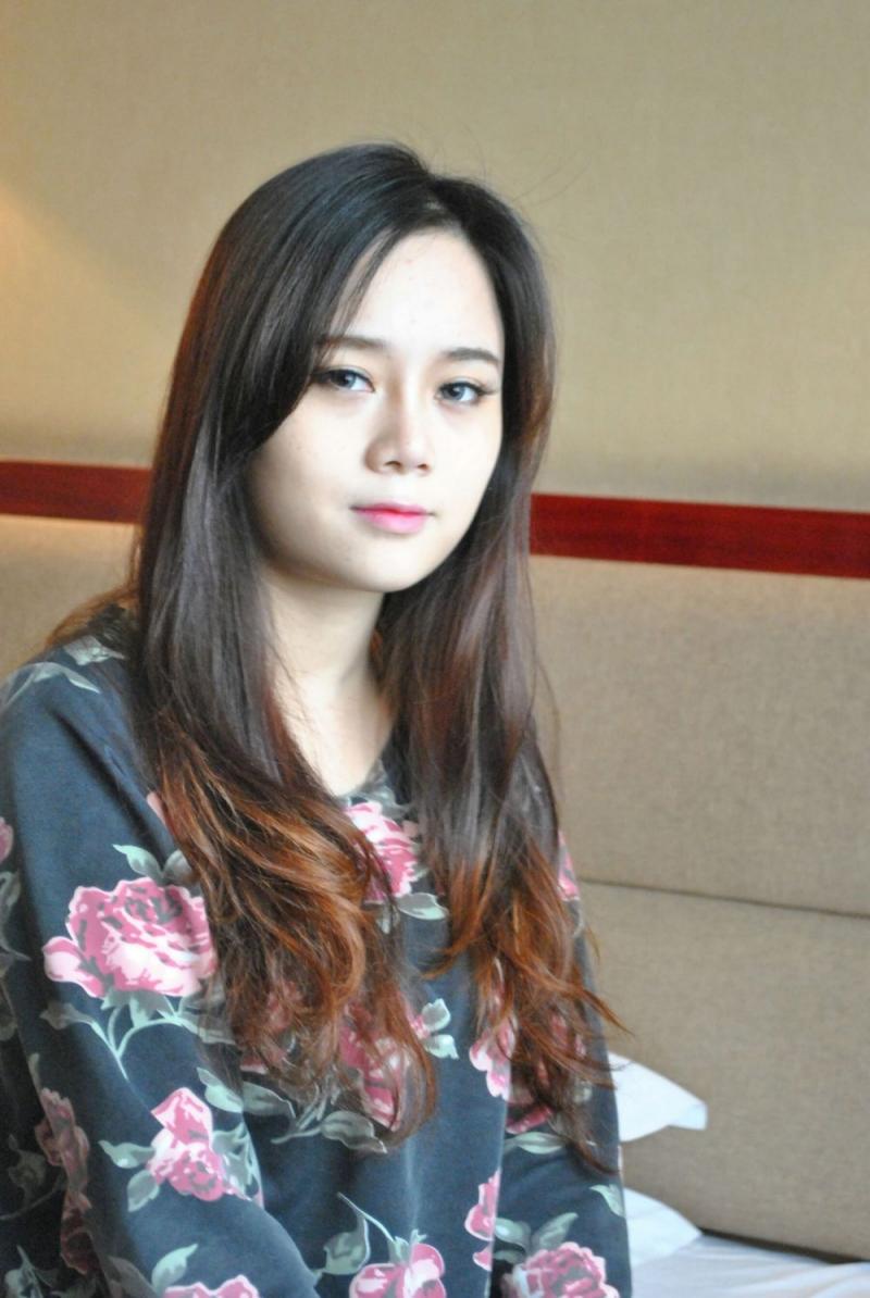 很有良家的感覺 奶子看上去很大[58P]