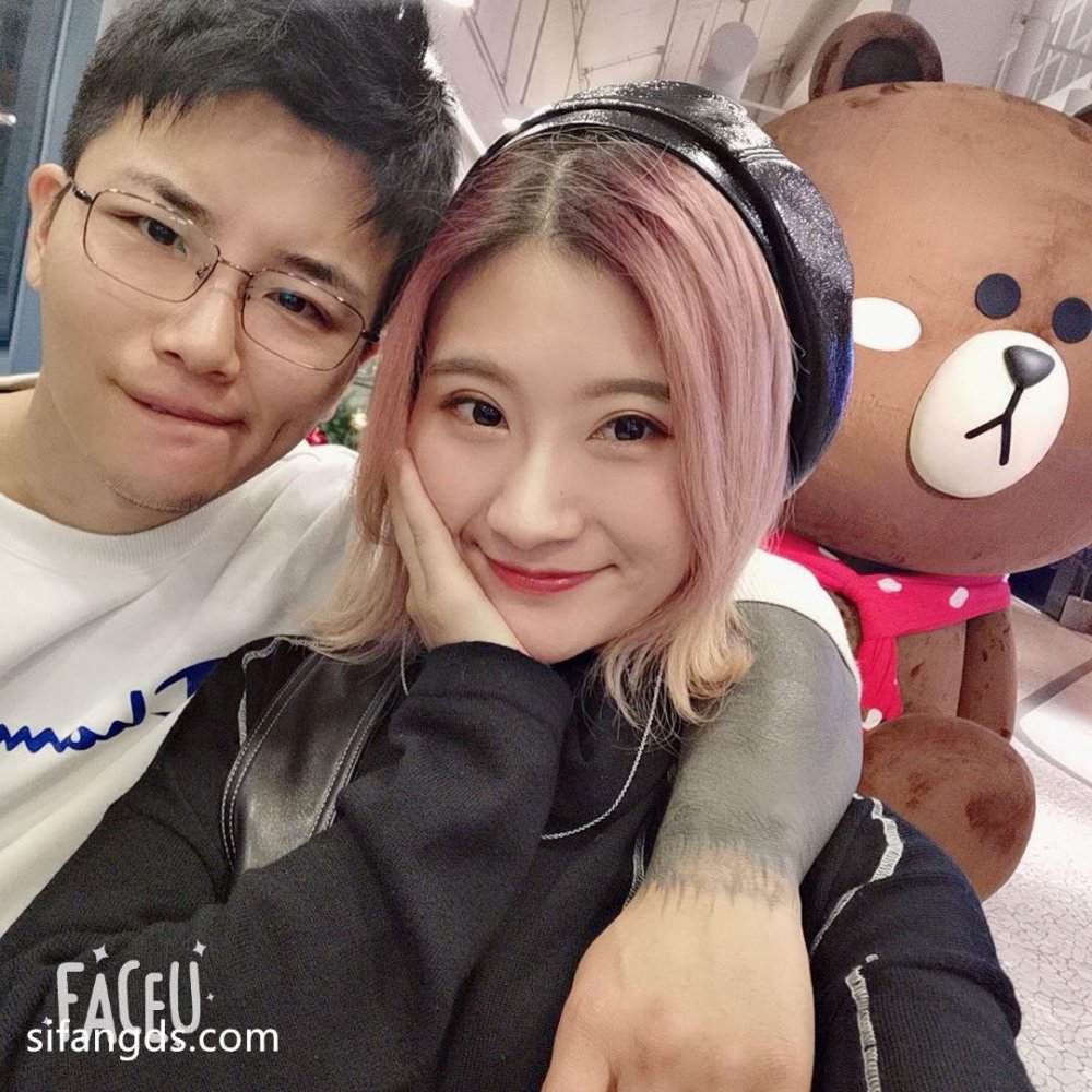 洩密流出❤️某高校美女林歡貌似吃藥后和社會混混男友性愛視頻[MP4/427MB]