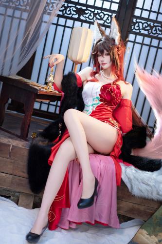 [Cosplay] 花兮_honoka – 崩坏·星穹铁道 忘归人