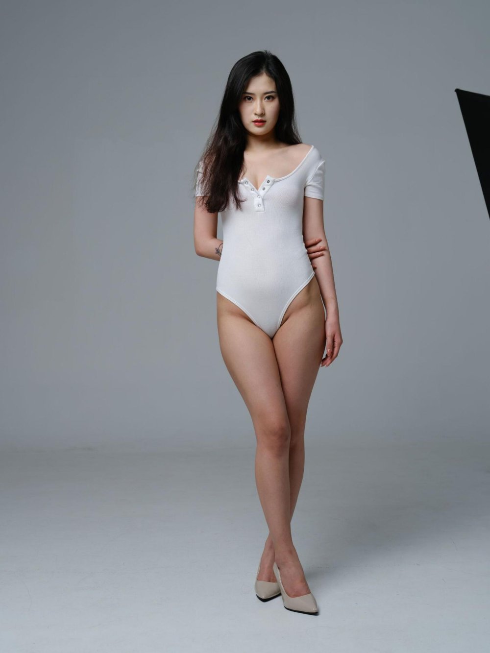 成熟誘人的極品少婦[29P]