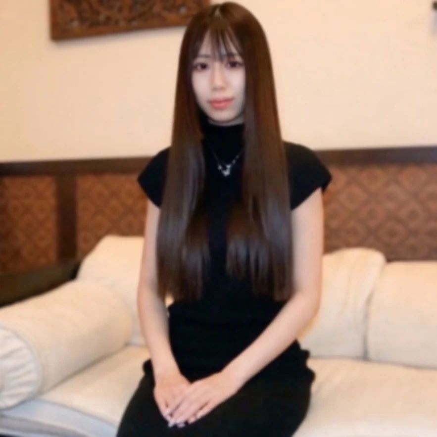 FC2-PPV-4693739 長身スレンダー美女！ 【高清無碼】