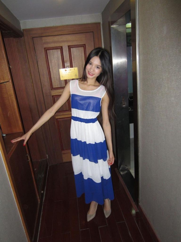 骨感清秀模特[28P]