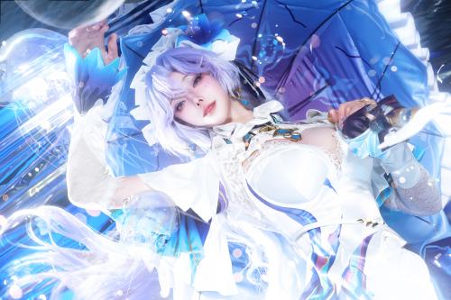 [Cosplay] 走路摇zly – 鸣潮 坎特蕾拉