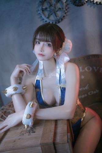 [Cosplay] 鹿八岁 – 春丽的格斗辅导