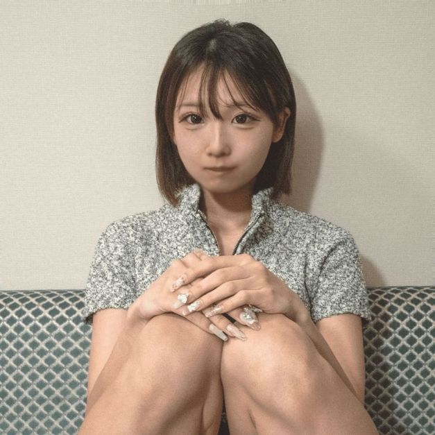 FC2-PPV-4720984 20歳スリム女大生敏【高清無碼】