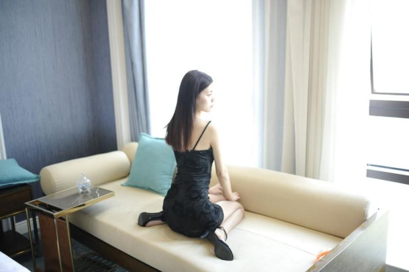 沙發上趴著等待被後入的絕色良家妹子[39P]