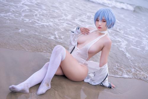 [Cosplay] Messie Huang – Rei