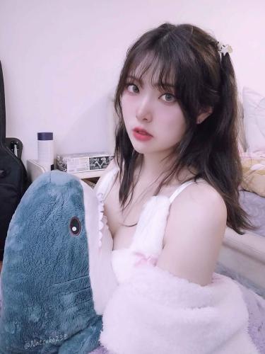 [Cosplay] Natsuko夏夏子 – 玉桂狗内衣[32P-327MB]