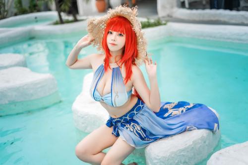 [Cosplay] Mizhi Mao Qiu 蜜汁猫裘 – Nilou Swimsuit