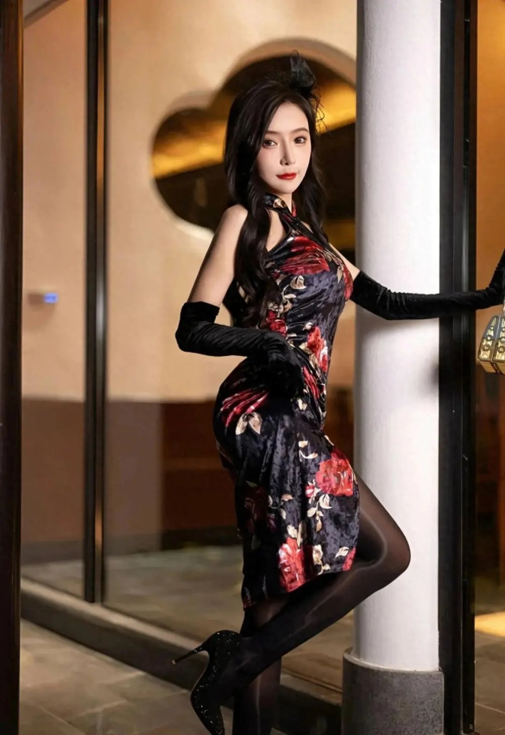 漂亮小姐姐的旗袍誘惑[25P]